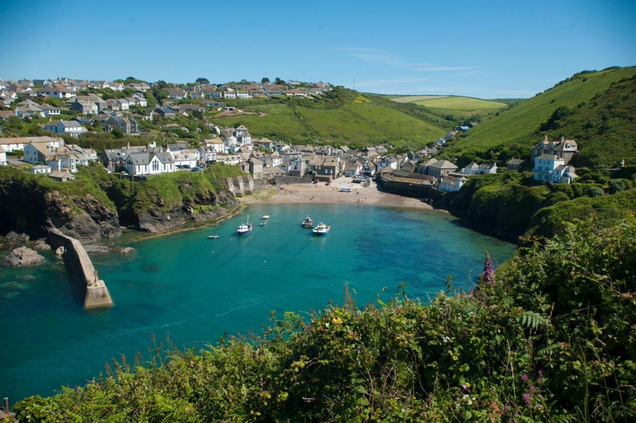 Kallowen Cottage At Crackington Haven, Near Bude And Boscastle, Cornwall 외부 사진